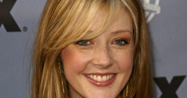 Jennifer Finnigan Measurements Bra Size Height Weight