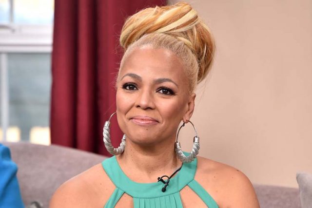 Kim Fields Measurements Bra Size Height Weight