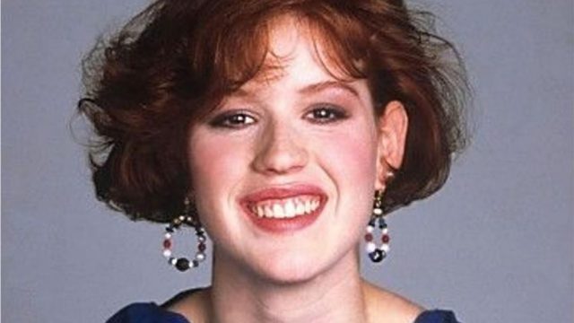 Molly Ringwald Measurements Bra Size Height Weight