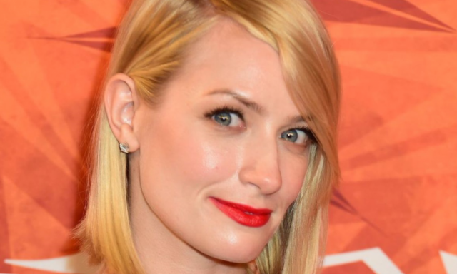 Beth Behrs Measurements Bra Size Height Weight