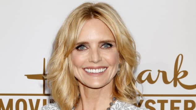 Courtney Thorne Smith's Measurements: Bra Size, Height, Weight and Mor...