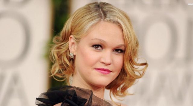 Julia Stiles Measurements Bra Size Height Weight