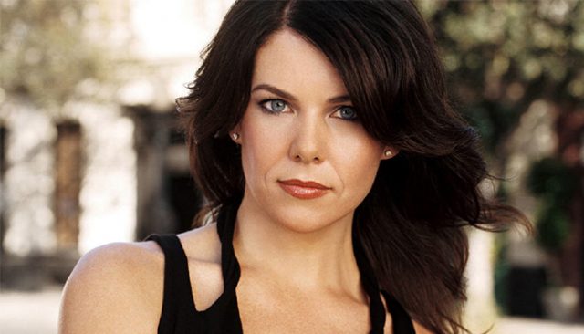 Lauren Graham Measurements Bra Size Height Weight