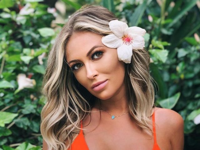 Paulina Gretzky Measurements Bra Size Height Weight