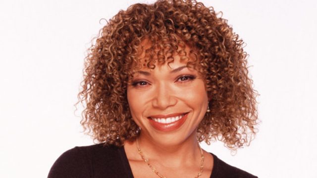 Tisha Campbell-Martin Measurements Bra Size Height Weight
