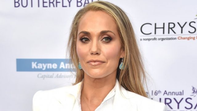 Elizabeth Berkley Measurements Bra Size Height Weight