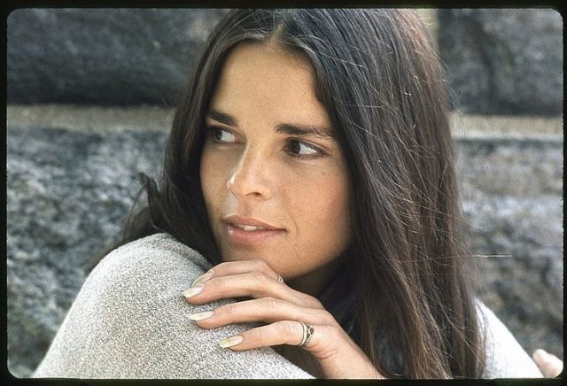 Ali MacGraw Measurements Bra Size Height Weight