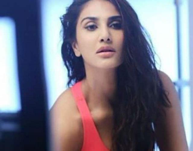 Vaani Kapoor Measurements Bra Size Height Weight