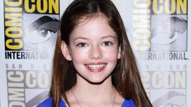 Mackenzie Foy Bra Size