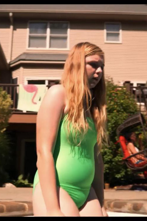 Elsie Fisher Bra Size