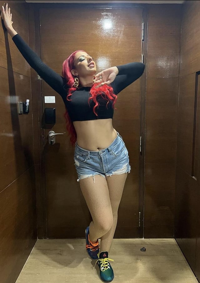 Jasmine Sandlas Bra Size