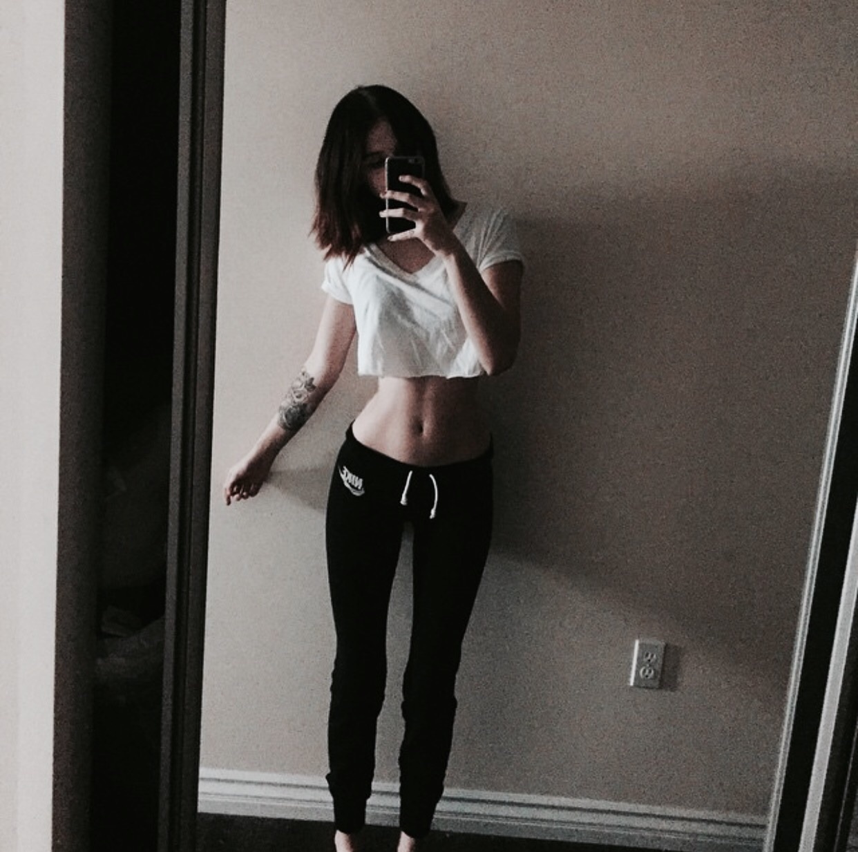 Acacia Brinley Slim Figure Casual Outfit