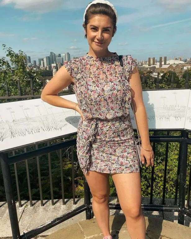 Isabel Hodgins Floral Dress Body