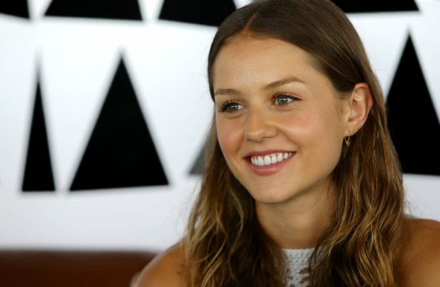 Isabelle Cornish